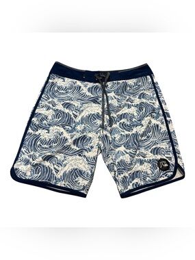 Quiksilver Highline Boarding Shorts Men's Size 32 Navy and White Swimwear Wave